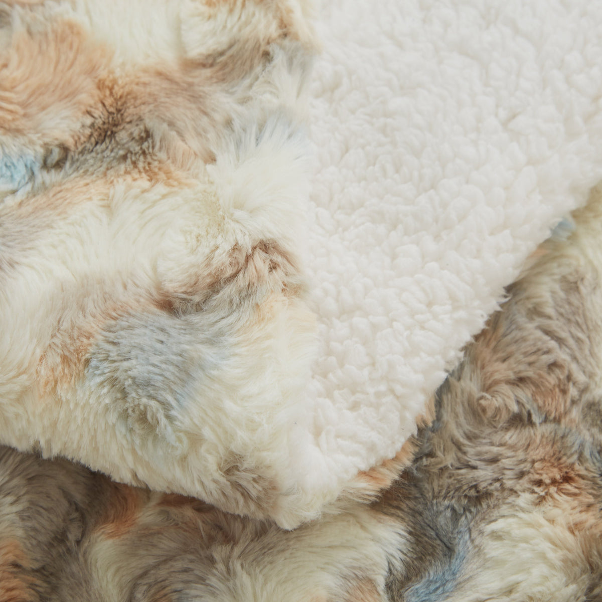 Tache Lynx Faux Fur Throw Blanket with Sherpa Back, 2-Layer, Throw to Queen