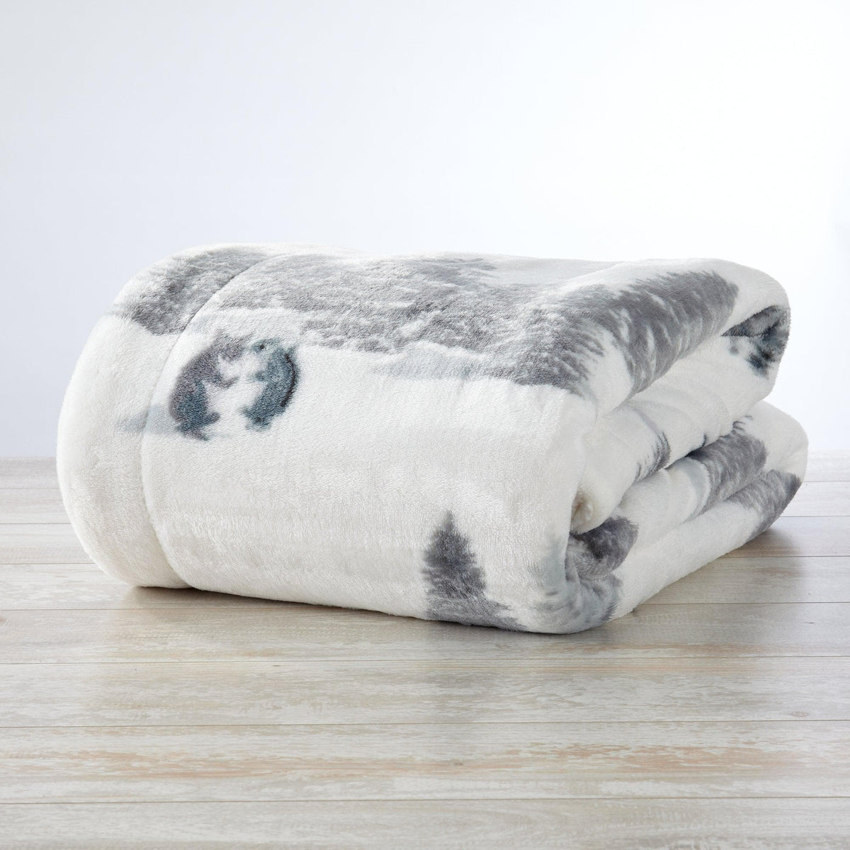Great Bay Home Cabin Print Sherpa Throw Blanket, 50x60, Buffalo Check & Woodland