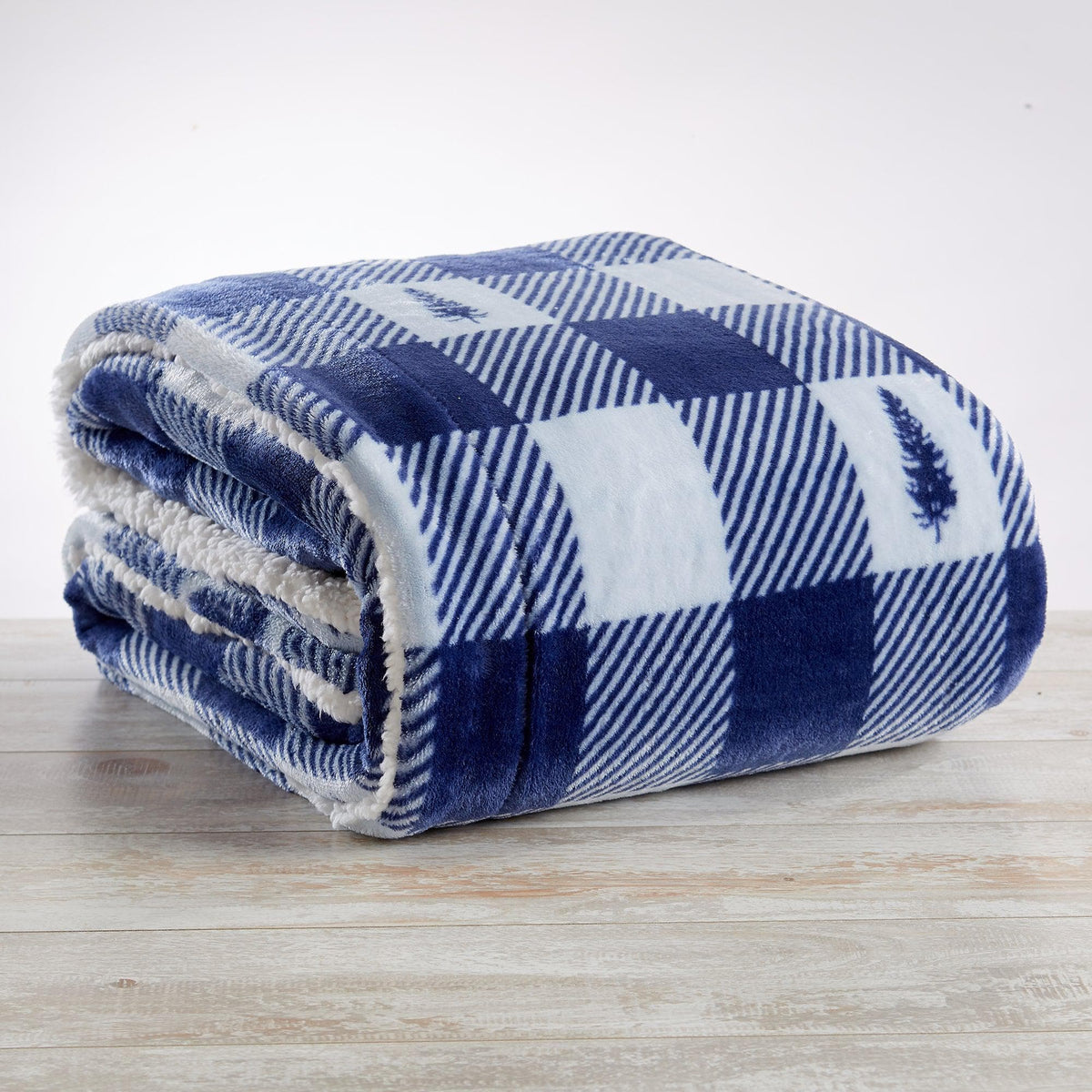 Great Bay Home Cabin Print Sherpa Throw Blanket, 50x60, Buffalo Check & Woodland