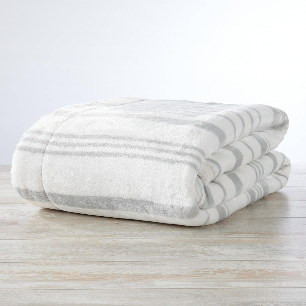 Great Bay Home Velvet Plush Sherpa Blanket, Reversible, Throw to King