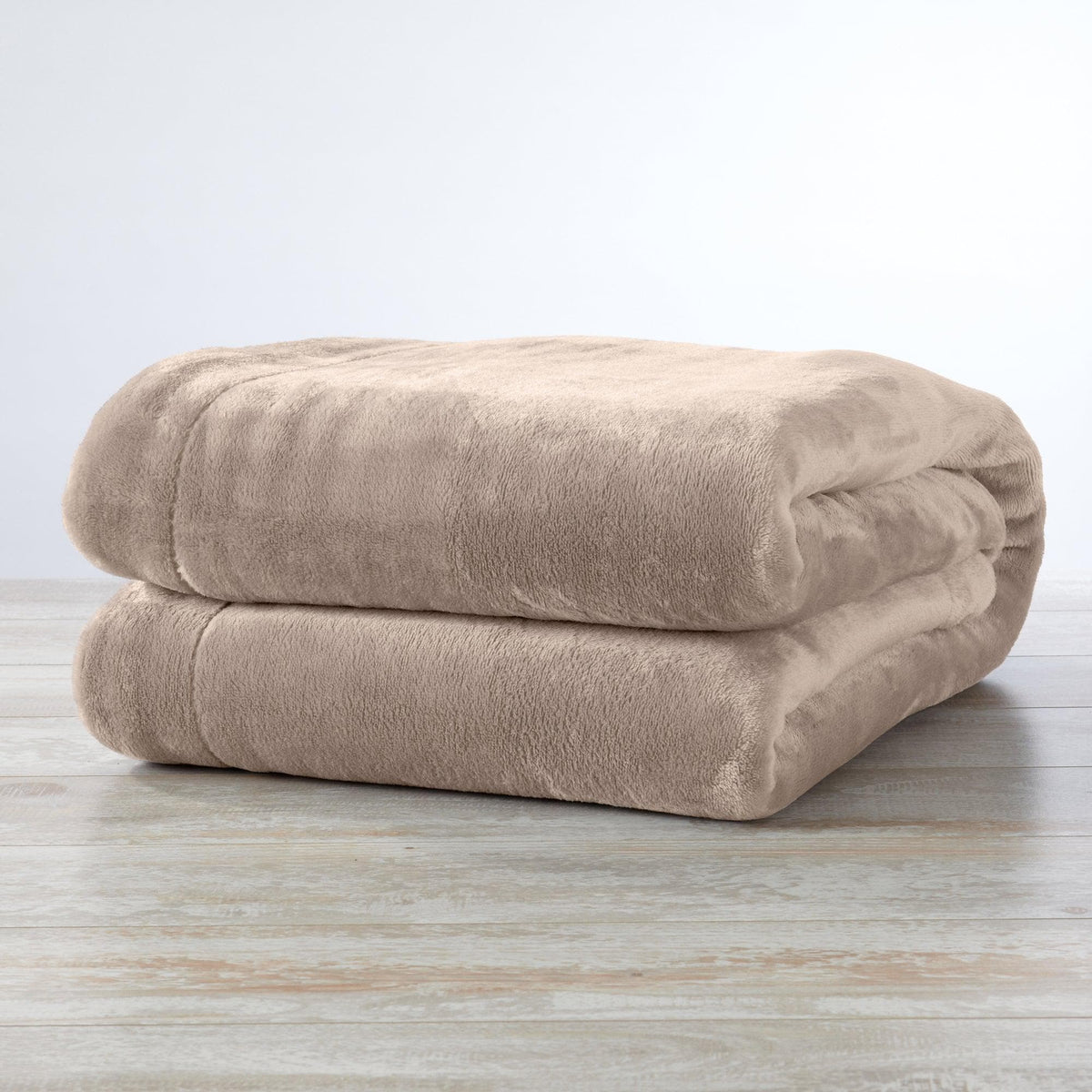 Great Bay Home Velvet Plush Sherpa Blanket, Reversible, Throw to King