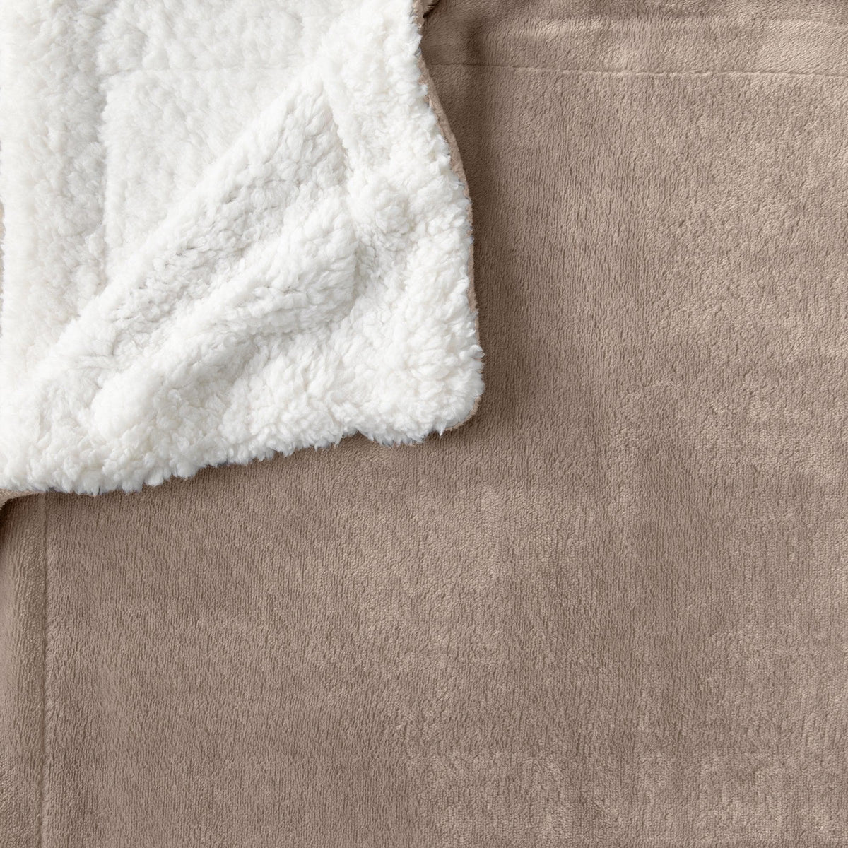 Great Bay Home Velvet Plush Sherpa Blanket, Reversible, Throw to King