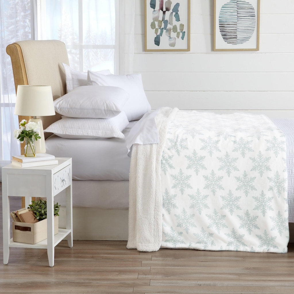 Great Bay Home Velvet Plush Sherpa Blanket, Reversible, Throw to King