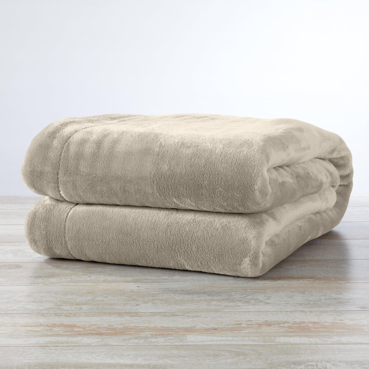 Great Bay Home Velvet Plush Sherpa Blanket, Reversible, Throw to King
