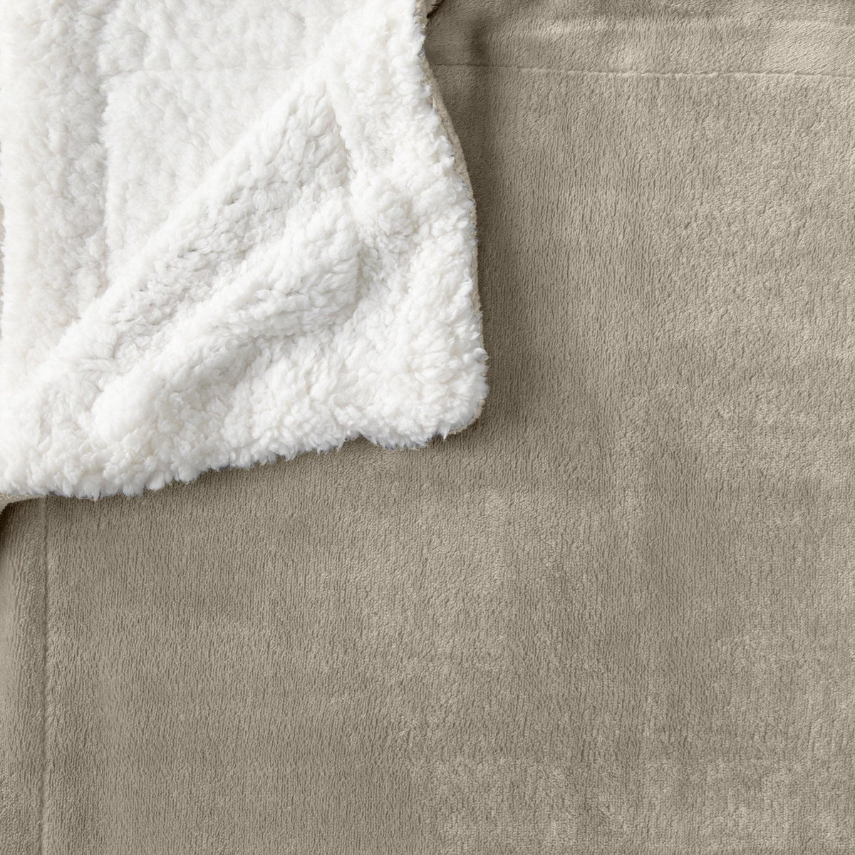 Great Bay Home Velvet Plush Sherpa Blanket, Reversible, Throw to King