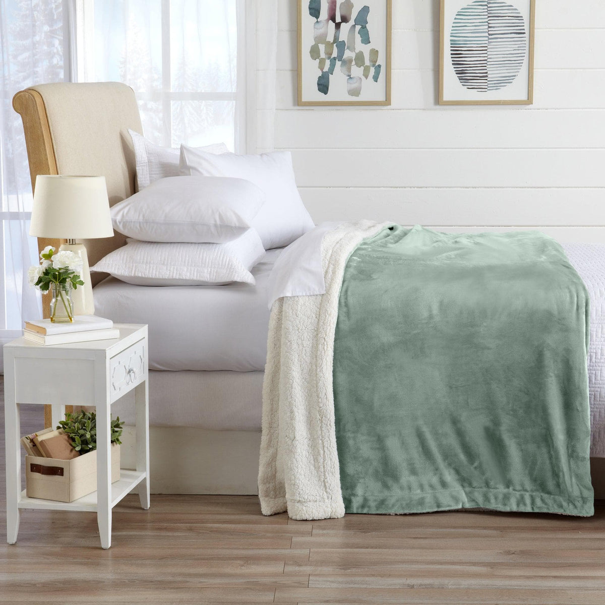 Great Bay Home Velvet Plush Sherpa Blanket, Reversible, Throw to King