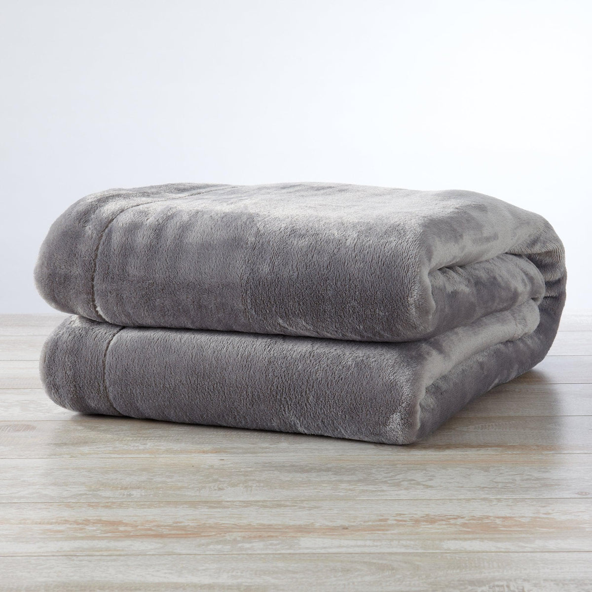 Great Bay Home Velvet Plush Sherpa Blanket, Reversible, Throw to King