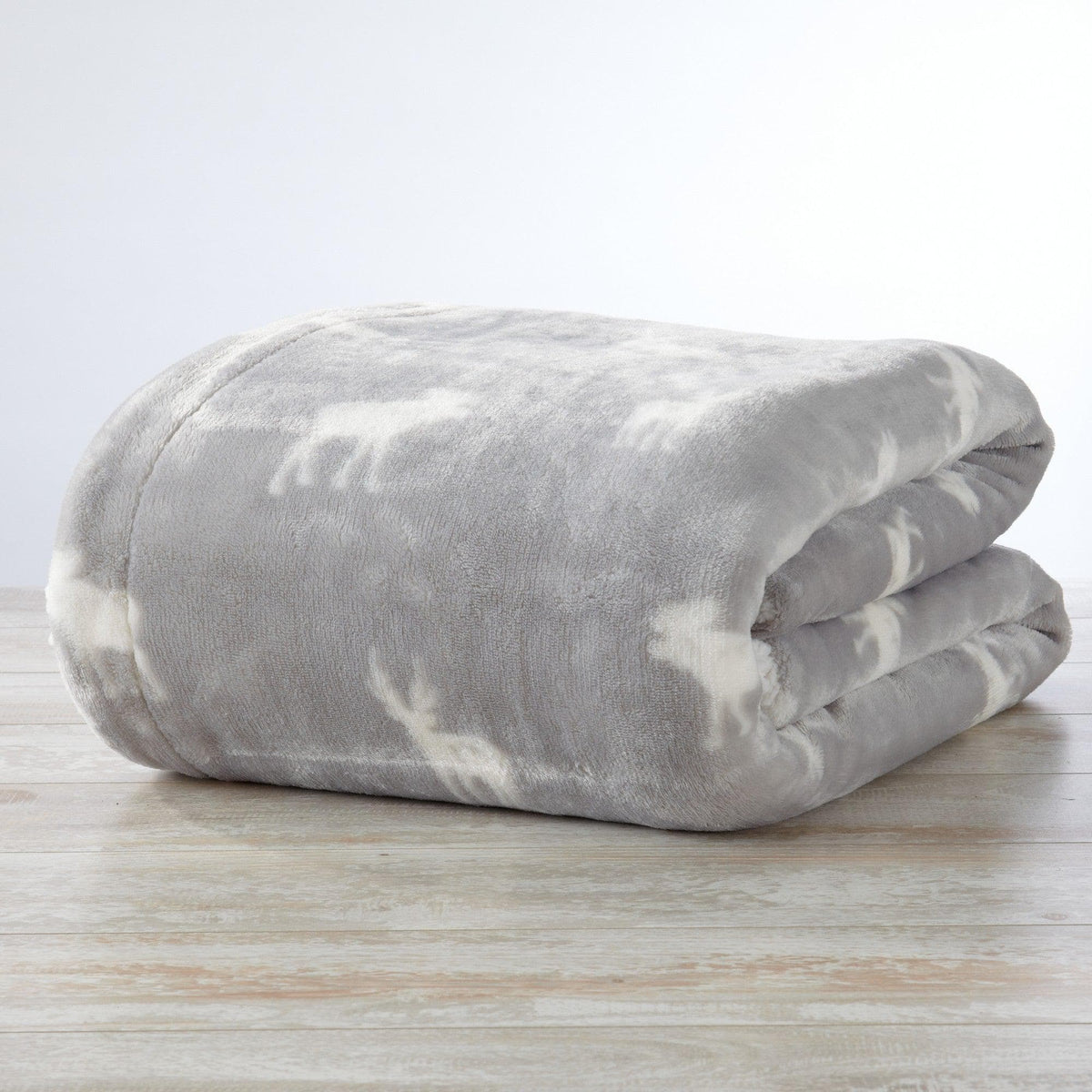 Great Bay Home Velvet Plush Sherpa Blanket, Reversible, Throw to King
