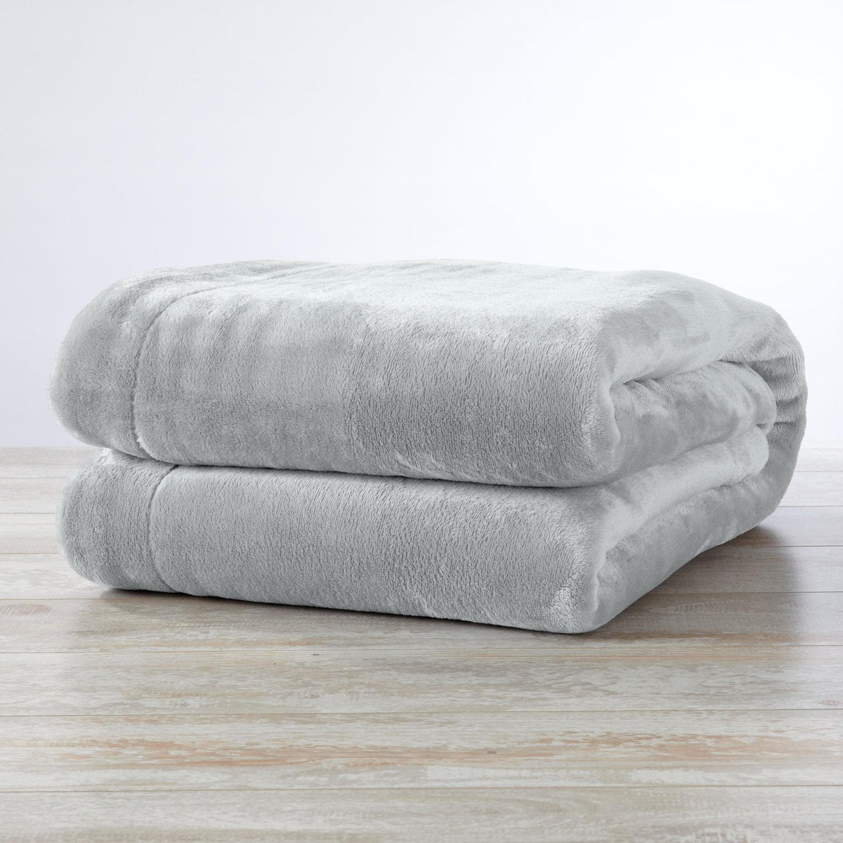 Great Bay Home Velvet Plush Sherpa Blanket, Reversible, Throw to King