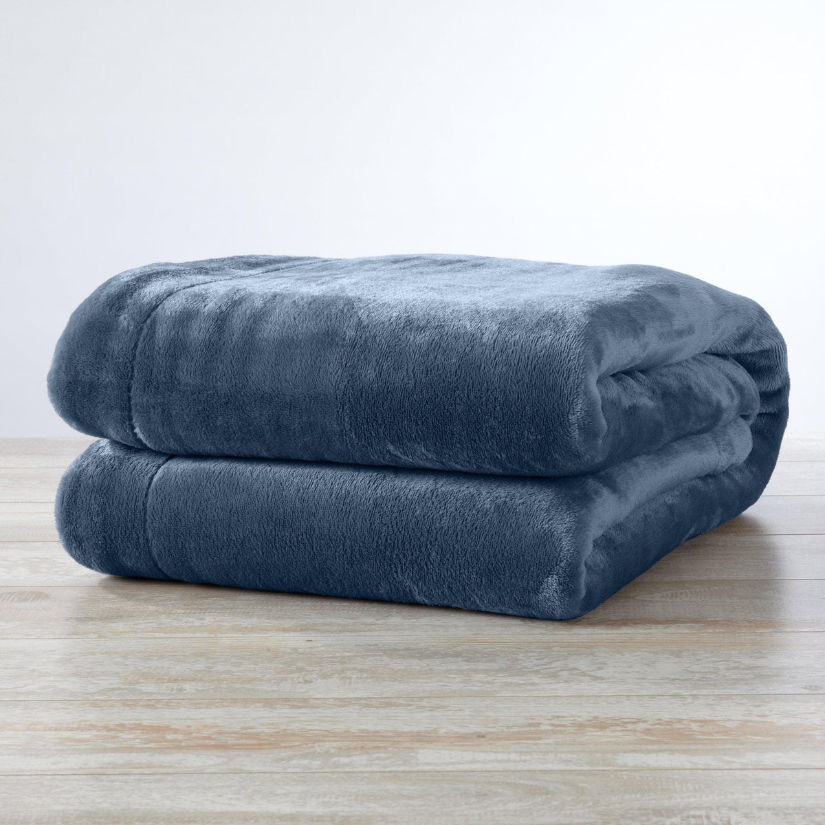 Great Bay Home Velvet Plush Sherpa Blanket, Reversible, Throw to King